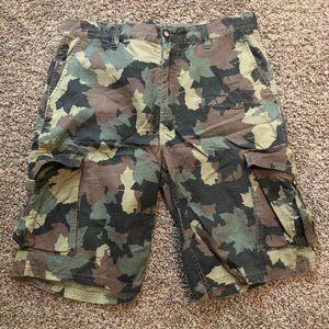 LRG Camo Cargo Shorts M 36